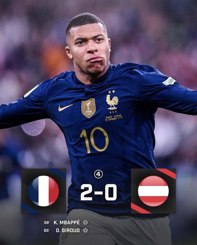 足球英超球队高薪续约门将，球迷满意（英超队豪薪续签主力门将，球迷齐声点赞）