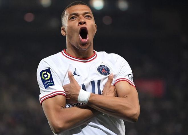 安东尼奥：拜合拉木一直在给球队带来帮助；我让球员远离外界评论