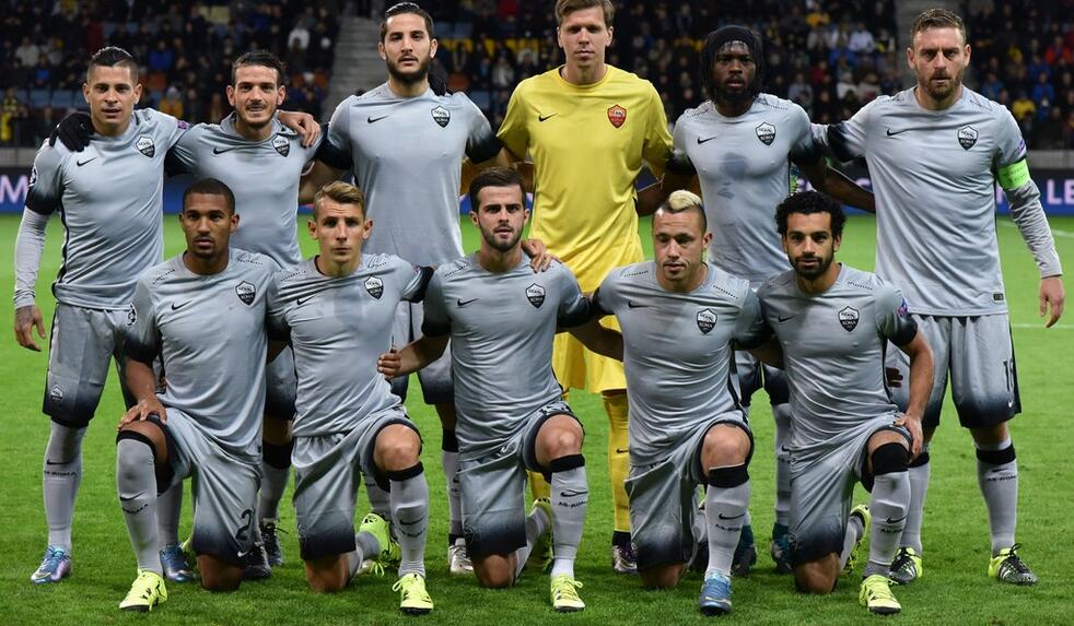 美记：字母哥24年曾遭遇相似伤病，导致错过季后赛（美记称字母哥2024遭遇类似伤病，缺席季后赛）