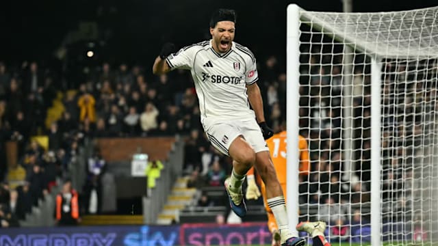 谢文能：感谢一年来支持球队的所有人，谢谢你们的支持和陪伴（谢文能：向所有支持球队的人致谢，感激这一年的陪伴与支持）