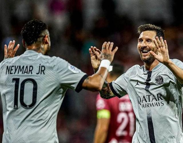 每体：巴萨新诺坎普揭幕战再遇尼科，戏剧性的对决已准备就绪（每体：巴萨新诺坎普首秀再逢尼科，悬念之战一触即发）