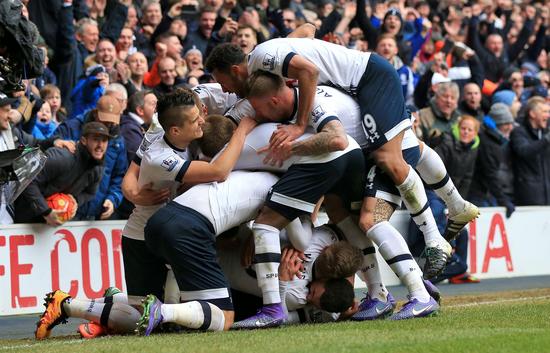 欧冠淘汰赛前瞻：曼城对阵皇家马德里,（欧冠淘汰赛前瞻：曼城迎战皇家马德里）