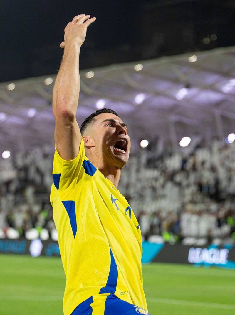 残特奥会坐式排球项目华农开赛 他们靠上肢和腰腹力量逐梦赛场（华农打响残特奥会坐式排球赛 运动员以上肢与核心力量逐梦）